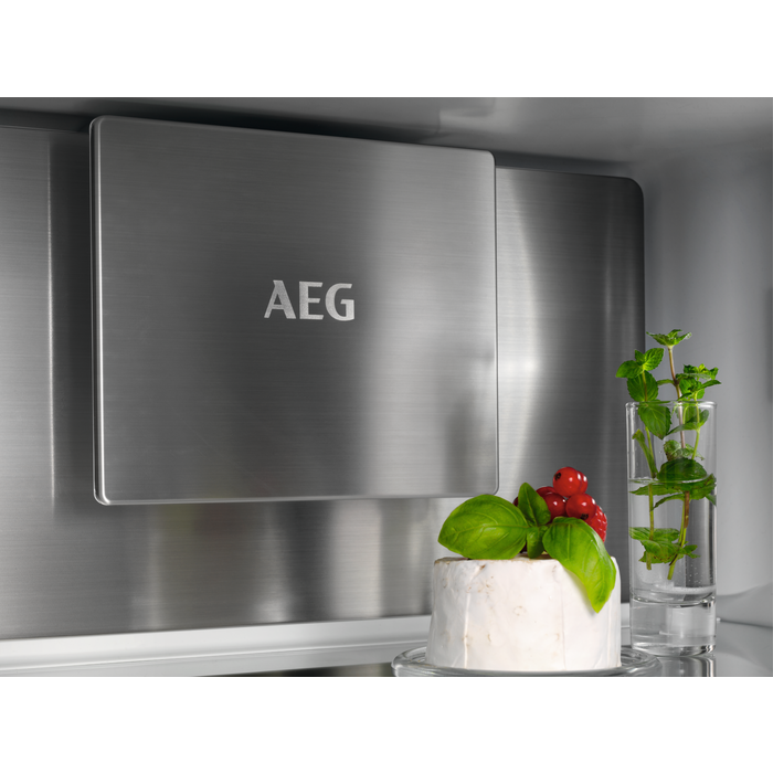 AEG - Combi frigo/congélateur encastrable - NSC8M191DS